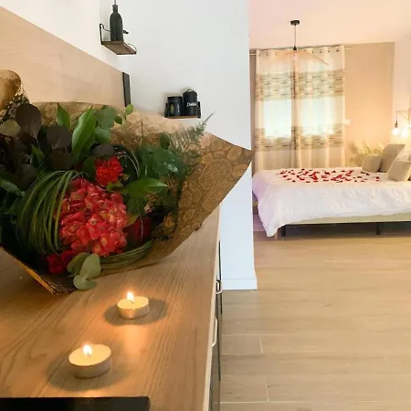 Les Nuits D Olympe - & Privatif Konukevi