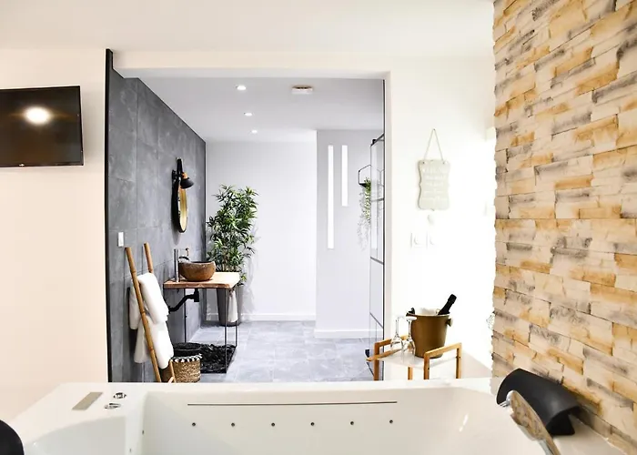 ゲストハウス Les Nuits D Olympe - & Privatif