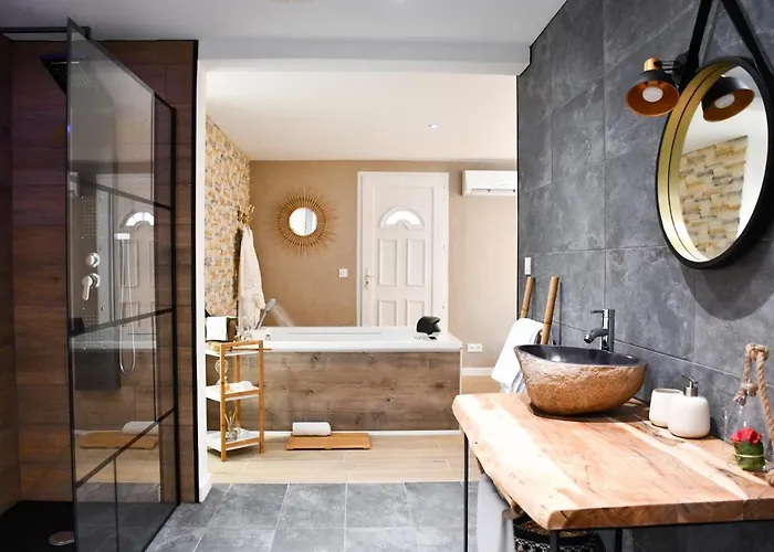 ゲストハウス Les Nuits D Olympe - & Privatif