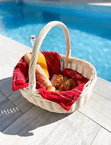 Les Nuits D Olympe - & Privatif ゲストハウス