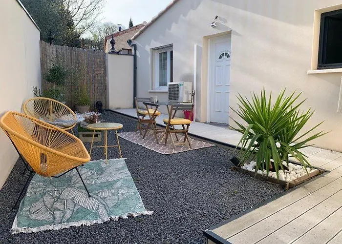 ゲストハウス Les Nuits D Olympe - & Privatif 5*